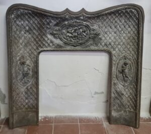 Riduzione per camini in ghisa con decori