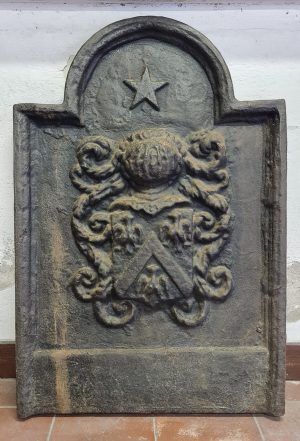 Piastra in ghisa per camino